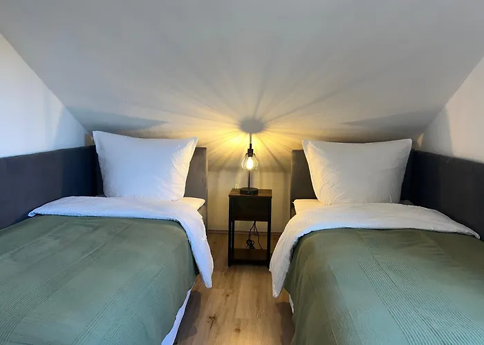 Apartamento Fuer 6 Personen - 3 Schlafzimmer - Dachgeschoss