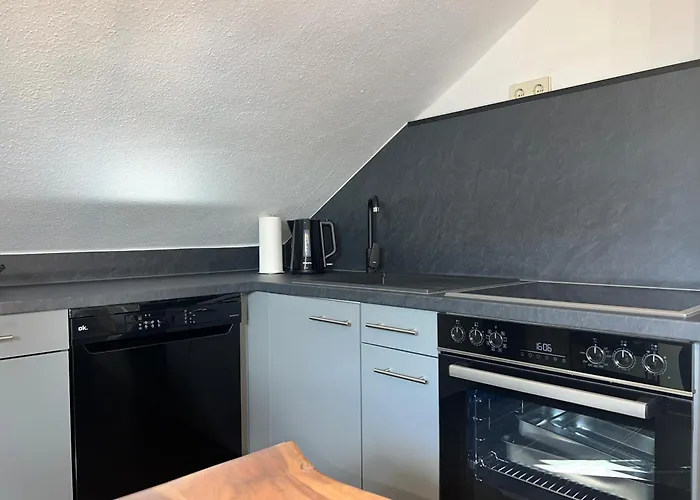 Fuer 6 Personen - 3 Schlafzimmer - Dachgeschoss Apartamento Holzappel