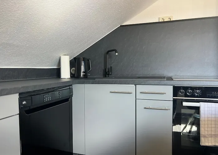 Fuer 6 Personen - 3 Schlafzimmer - Dachgeschoss Apartamento *
